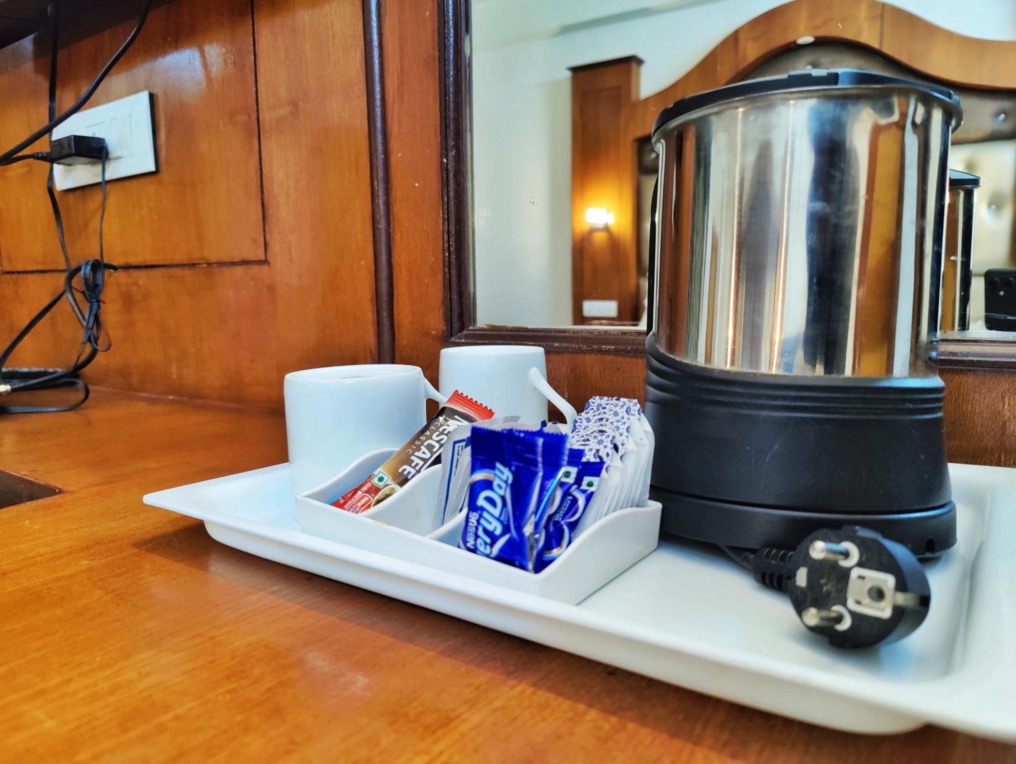 Surya International Hotel Manali Near Mall Road Εξωτερικό φωτογραφία