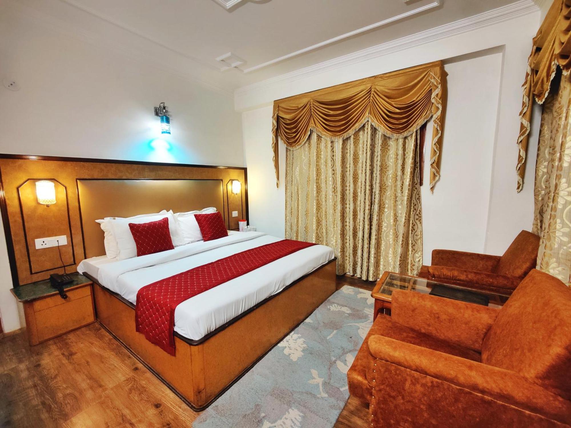 Surya International Hotel Manali Near Mall Road Εξωτερικό φωτογραφία