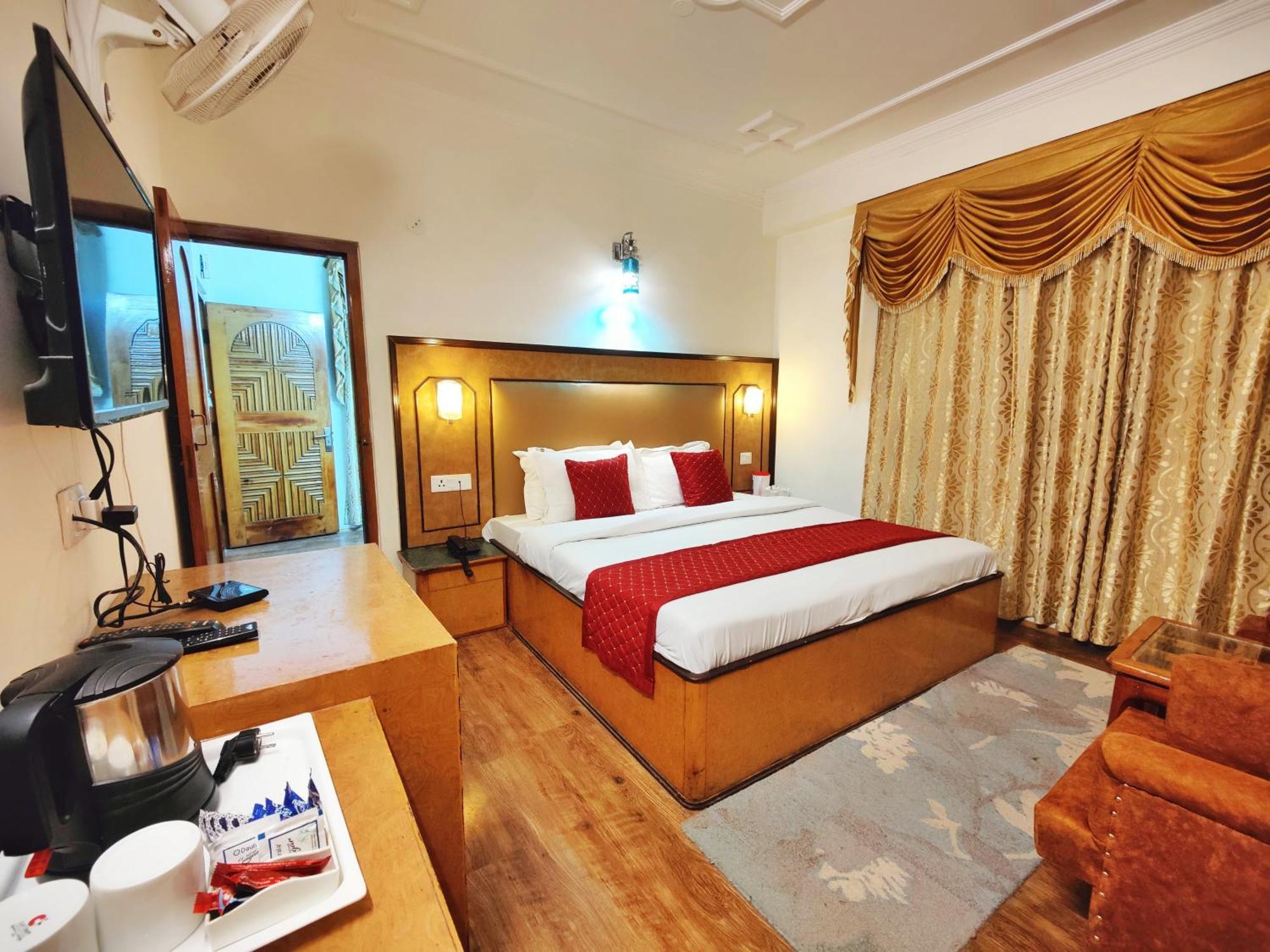 Surya International Hotel Manali Near Mall Road Εξωτερικό φωτογραφία
