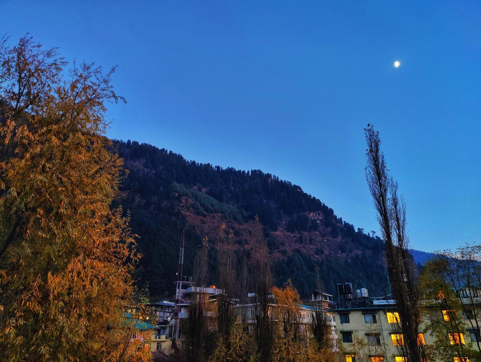 Surya International Hotel Manali Near Mall Road Εξωτερικό φωτογραφία