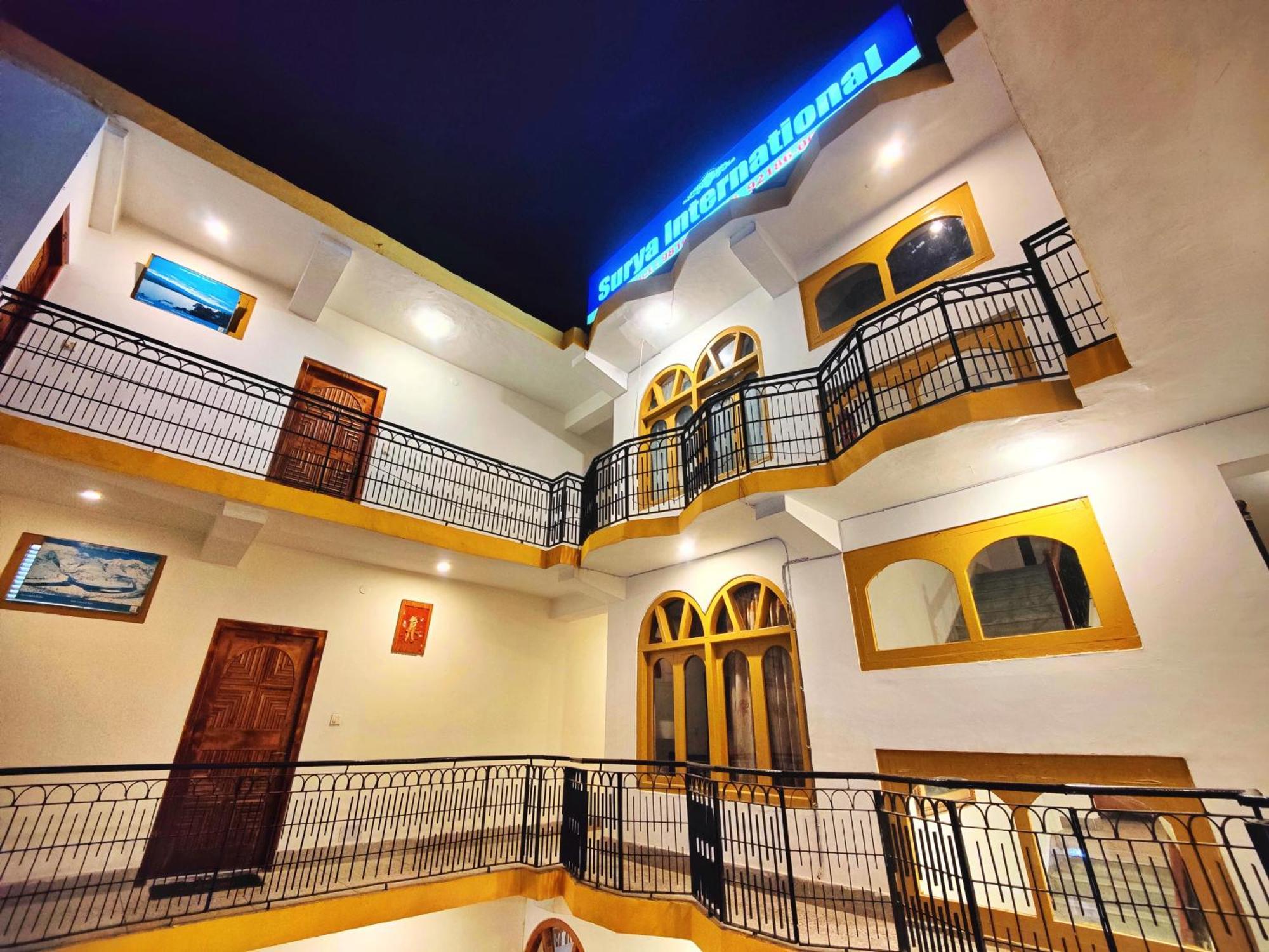Surya International Hotel Manali Near Mall Road Εξωτερικό φωτογραφία
